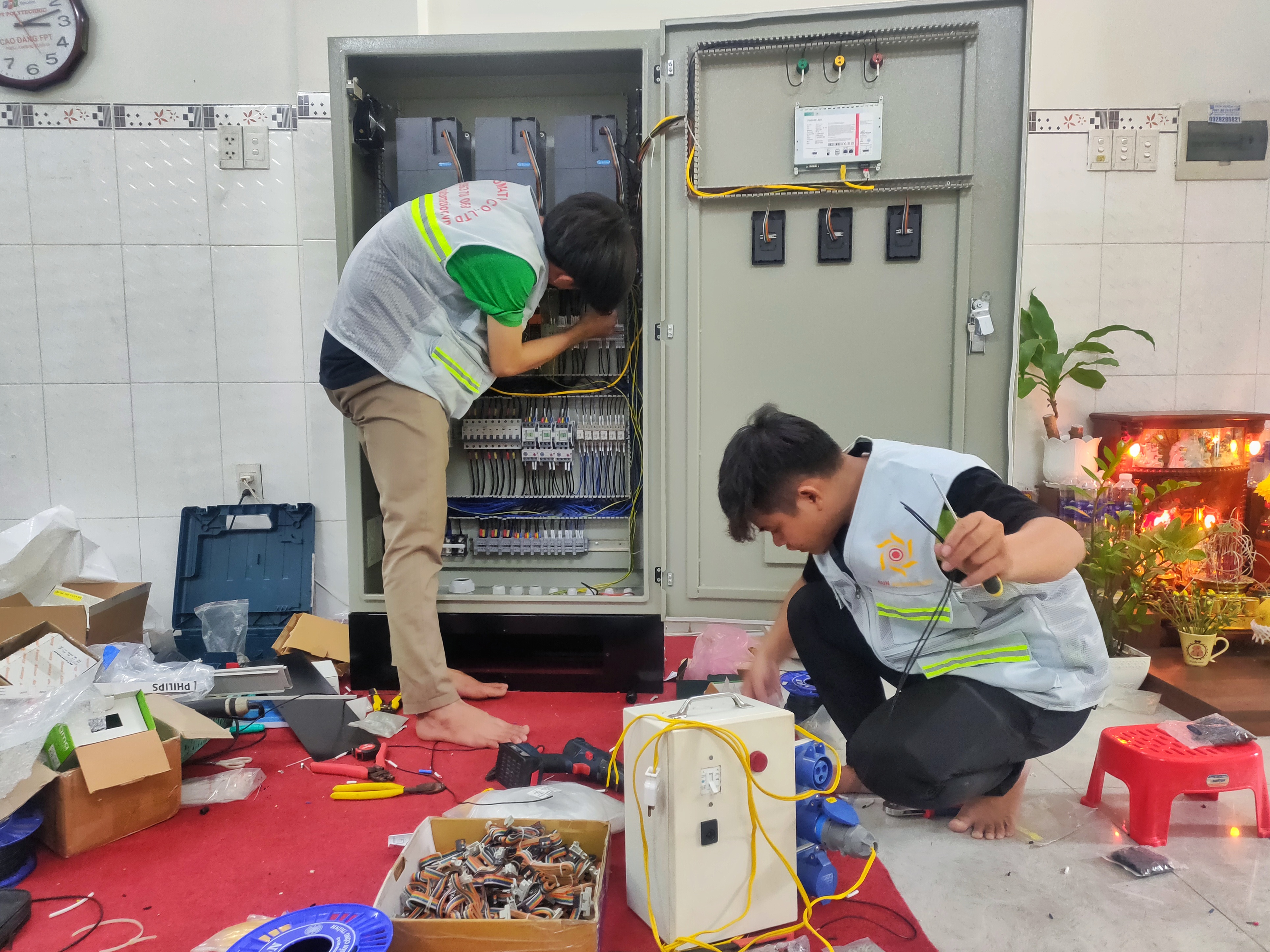 Bắt Đầu Thi Công 